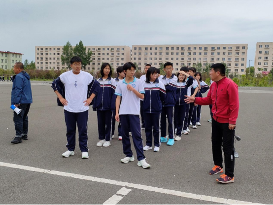 【深化能力作风建设】模拟测试 备战中考---第二十五中学初三年级开展2024年中考体育模拟测试 第4张