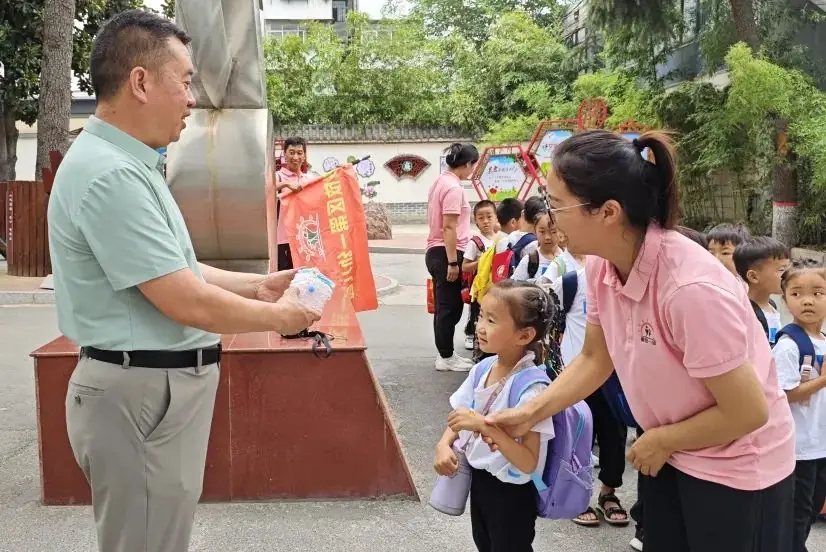 【园所动态】初探小学,礼遇成长——解放区第一幼儿园幼小衔接活动 第45张