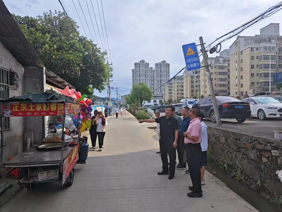 长汀县汀州小学西侧道路建设项目最后一户完成房屋征迁协议签订 第8张 长汀县汀州小学西侧道路建设项目最后一户完成房屋征迁协议签订 第8张