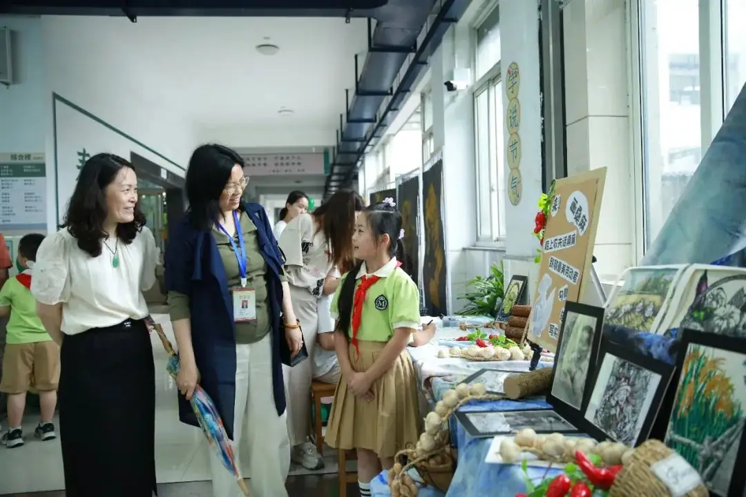 青小大事记|常州市小学劳动教育推进展示活动在青龙实验小学举行 第7张 青小大事记|常州市小学劳动教育推进展示活动在青龙实验小学举行 第7张