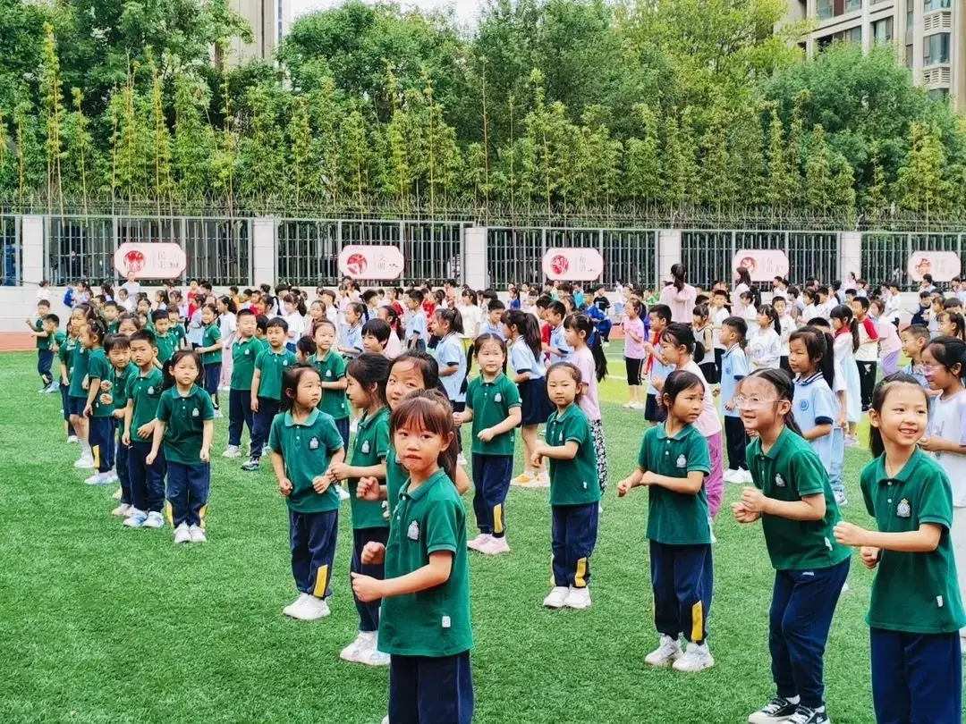 小学初体验 衔接零距离——中原区西郡第二小学与滨河花园幼儿园开展幼小衔接参观体验活动 第14张