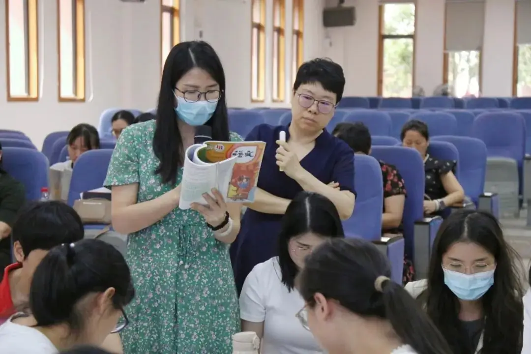 【莞城建设小学教育集团】语文科组教研模式展示暨教研组长成长营第八次活动 第4张 【莞城建设小学教育集团】语文科组教研模式展示暨教研组长成长营第八次活动 第4张