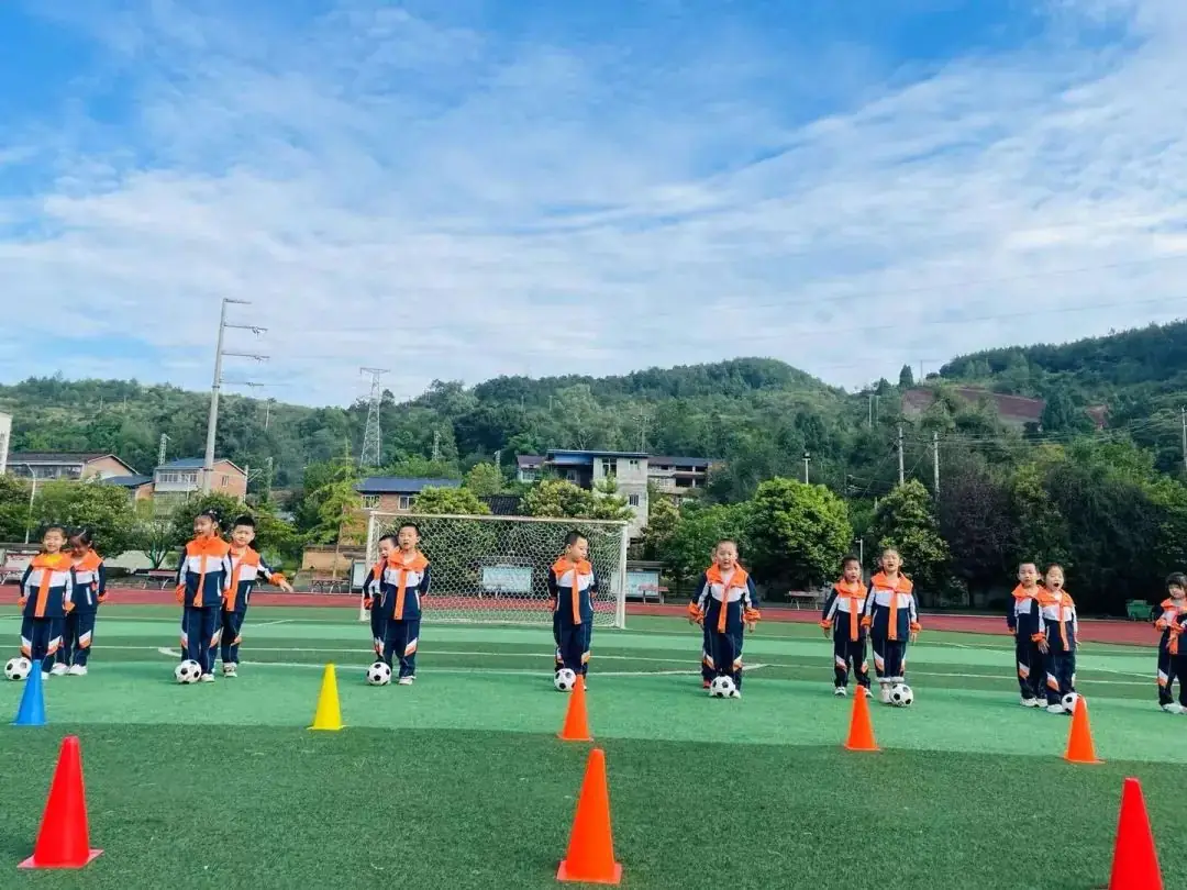 【招生公告】龙江小学附属幼儿园2024年秋季开始招生啦! 第51张 【招生公告】龙江小学附属幼儿园2024年秋季开始招生啦! 第51张