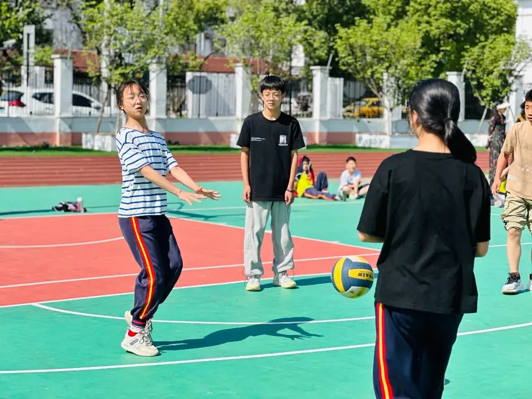 活力排球 绽放童年——钟埭小学举行第四届“樱花杯”校园排球联赛 第11张 活力排球 绽放童年——钟埭小学举行第四届“樱花杯”校园排球联赛 第11张