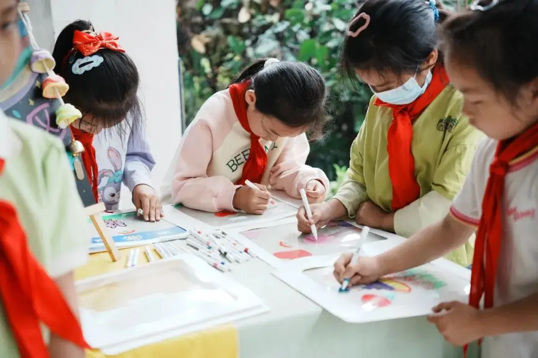 青小大事记|常州市小学劳动教育推进展示活动在青龙实验小学举行 第21张 青小大事记|常州市小学劳动教育推进展示活动在青龙实验小学举行 第21张