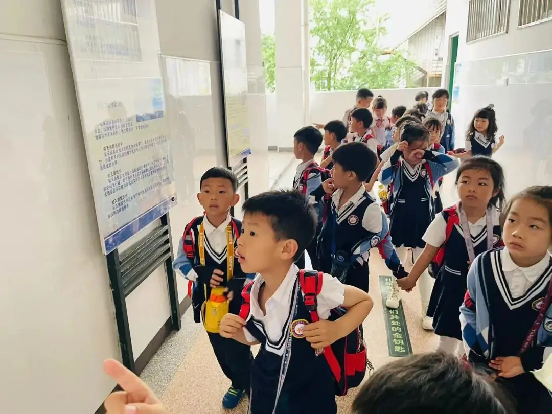 你好,小学——大桥花园幼儿园大班段参观小学活动 第41张