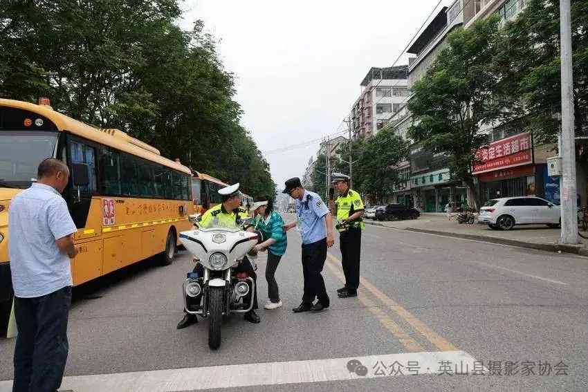 高考纪实--追“证”倒计时 第3张