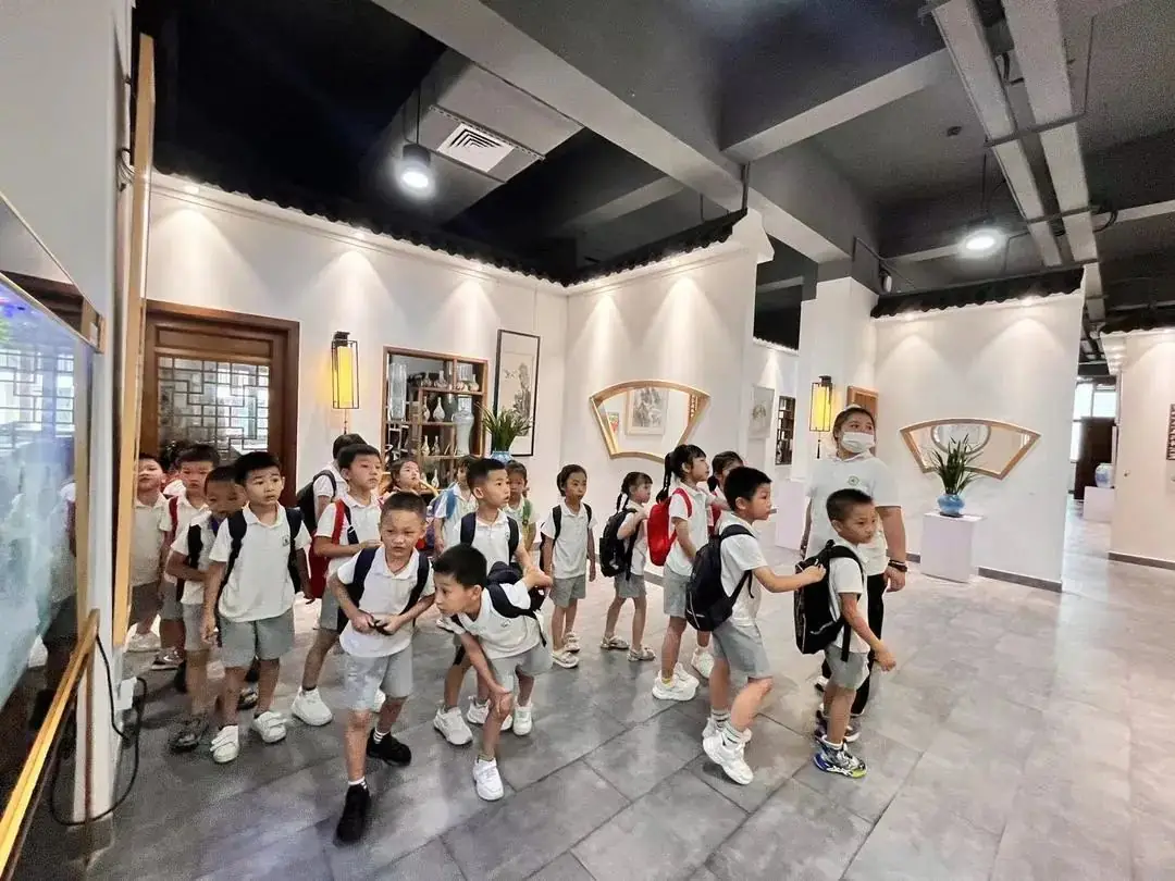 美好初夏 探秘小学 第53张 美好初夏 探秘小学 第53张