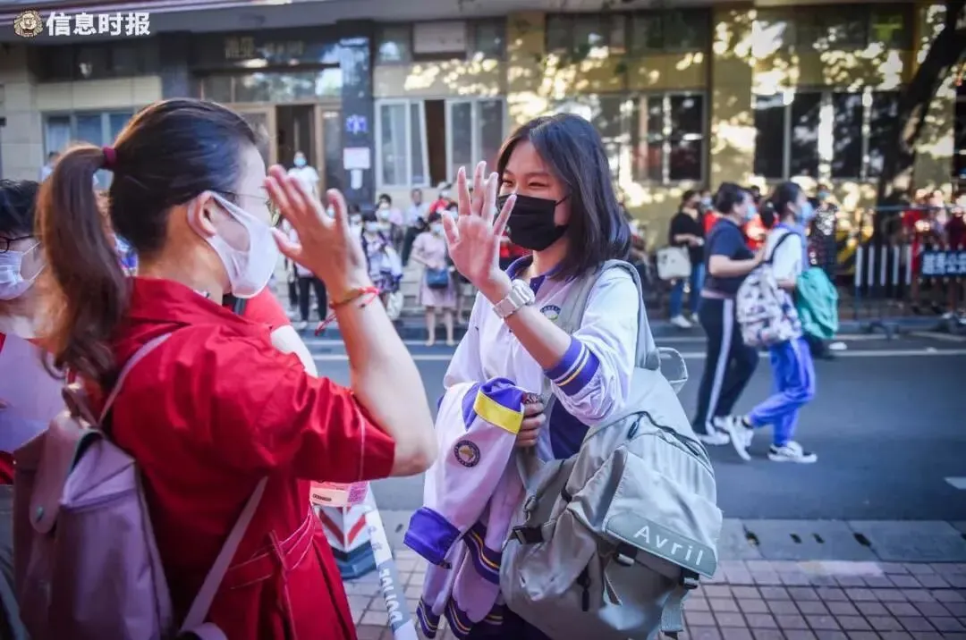 中考丨2020年广州市中考顺利开考-第2张图片-四季读书网 中考丨2020年广州市中考顺利开考-第2张图片-四季读书网