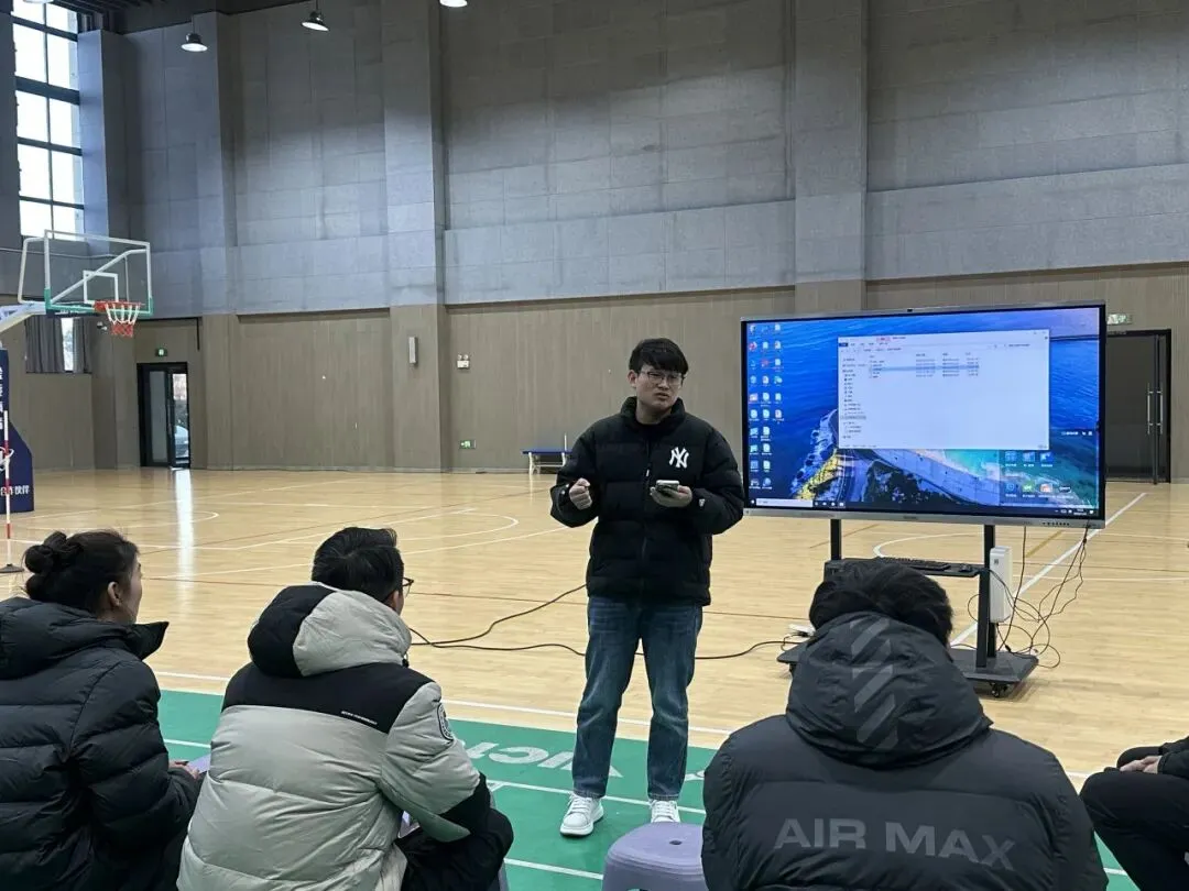 “聚焦中考体育 共研备考策略”于斌名师工作室举办体育中考专题教研活动 第12张