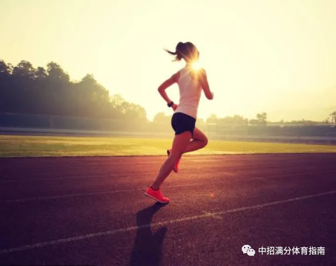 中考1000\800米跑步姿势常见问题(附纠正方法) 第7张
