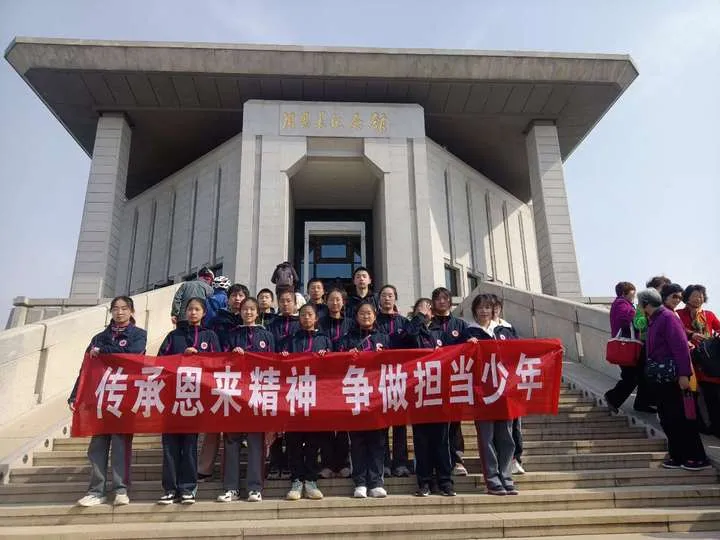 深度解析淮安第二开明中学:2025中考亮眼成绩背后,藏着这些育人密码 第5张 深度解析淮安第二开明中学:2025中考亮眼成绩背后,藏着这些育人密码 第5张