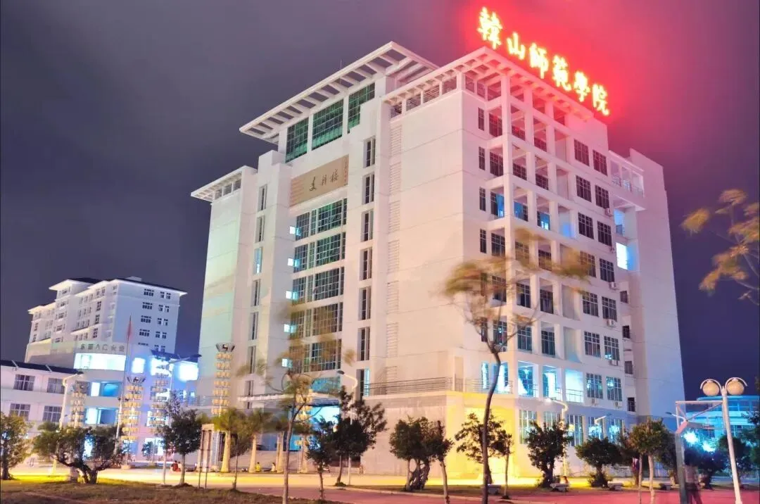 2025深圳中考新路径!5年直通大专,这12所院校可报考 第15张 2025深圳中考新路径!5年直通大专,这12所院校可报考 第15张
