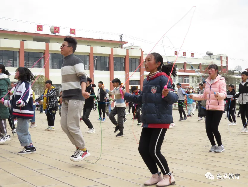 大桥中学体育中考训练氛围浓 第3张