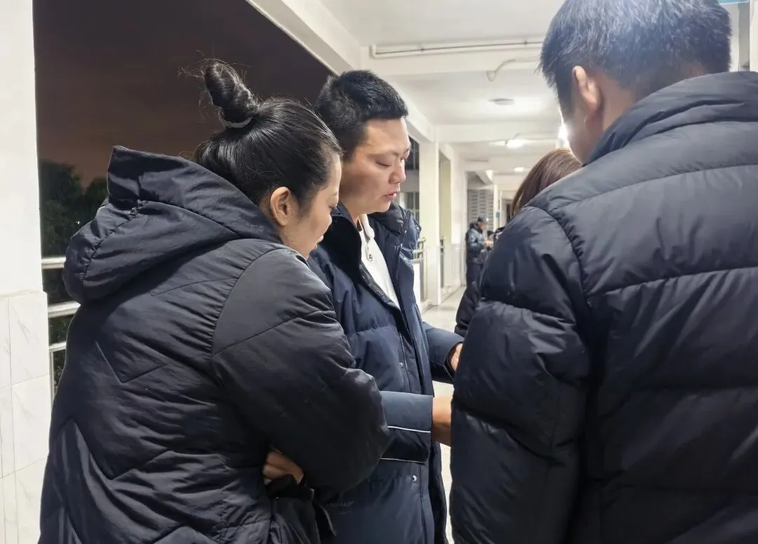 【强校工程 中考报名】夯实体育基础 畅通升学路径 ——八年级体育报名指导家长会 第34张