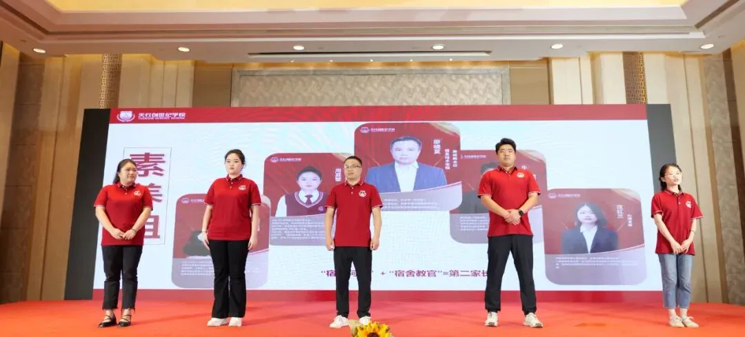 放弃传统名校!中考估分705分学霸,选了这所「顶尖名师天团」的学校 第14张 放弃传统名校!中考估分705分学霸,选了这所「顶尖名师天团」的学校 第14张