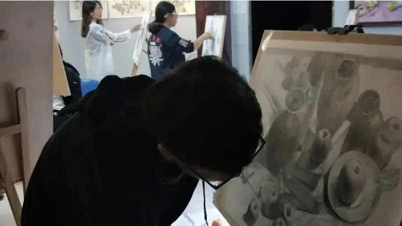中考美术专业招生简章 第27张 中考美术专业招生简章 第27张