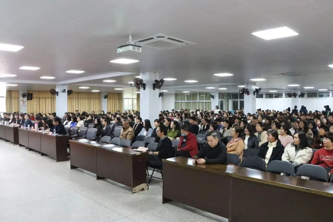 赢在寒假,胜在中考——汕头金南实验学校初三年级召开家长会 第13张