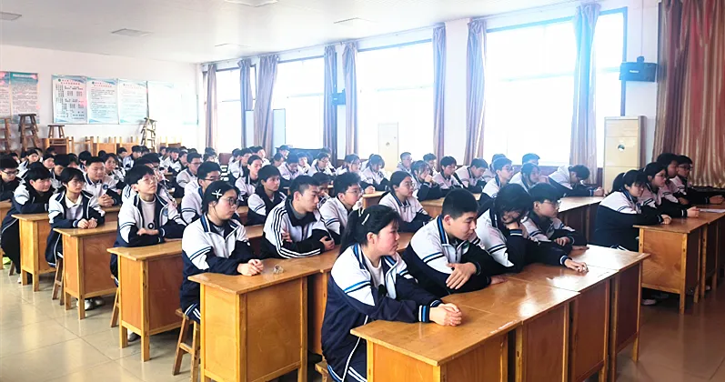 泰安第十六中学举行九年级中考动员会 第11张