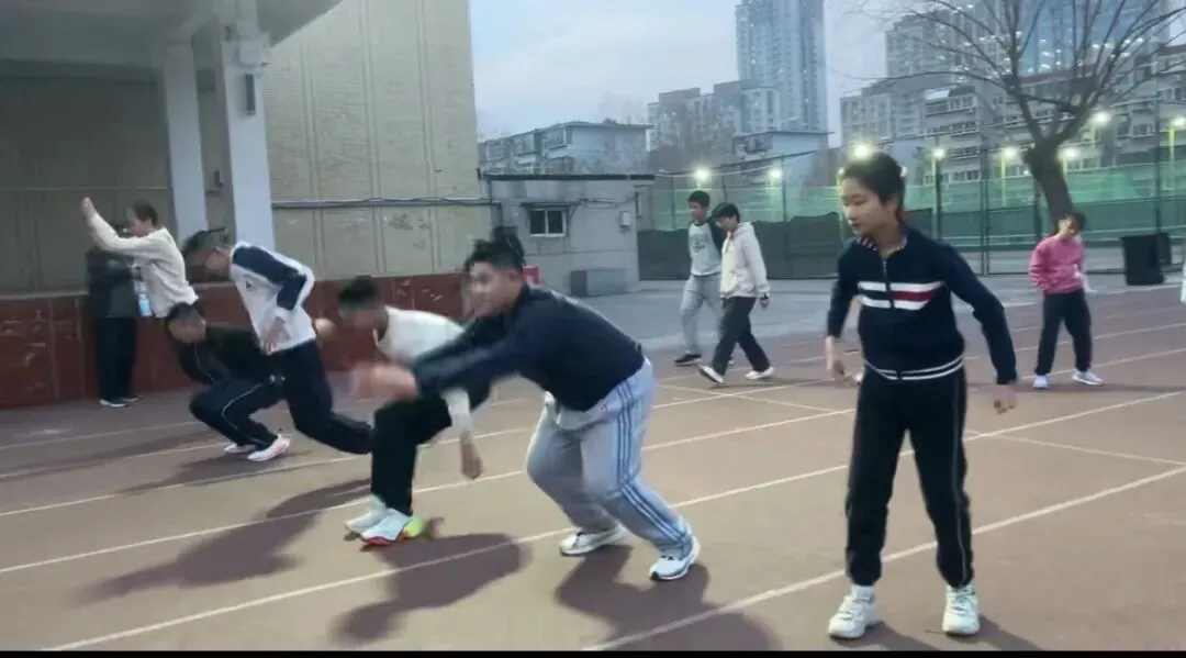 这个寒假,给孩子一次“质”的飞跃!济南中考体育集训班开课! 第19张 这个寒假,给孩子一次“质”的飞跃!济南中考体育集训班开课! 第19张