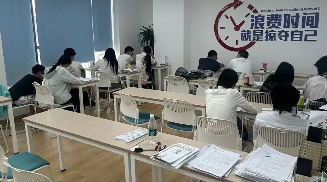 2026年杭州拱墅区九年级、初三中考数学/英语/语文学科一对一补习班推荐哪家?1v1/精品小班课/全托班... 第1张