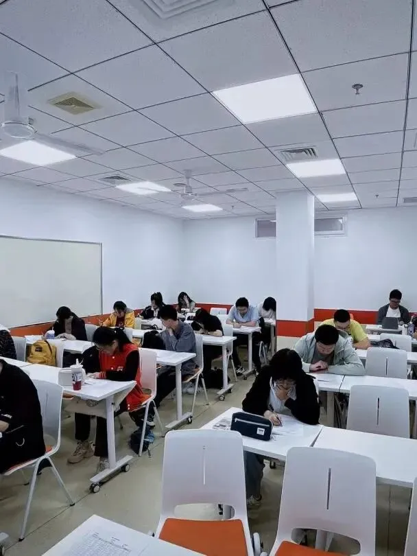 科学规划100天,系统突破重难点:中考百日冲刺全方案 第25张 科学规划100天,系统突破重难点:中考百日冲刺全方案 第25张