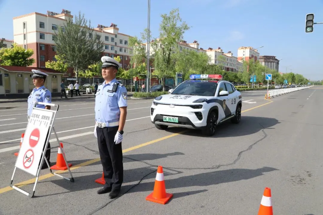 护航中考丨乌审公安:“警”心“警”力 护梦前行 第14张