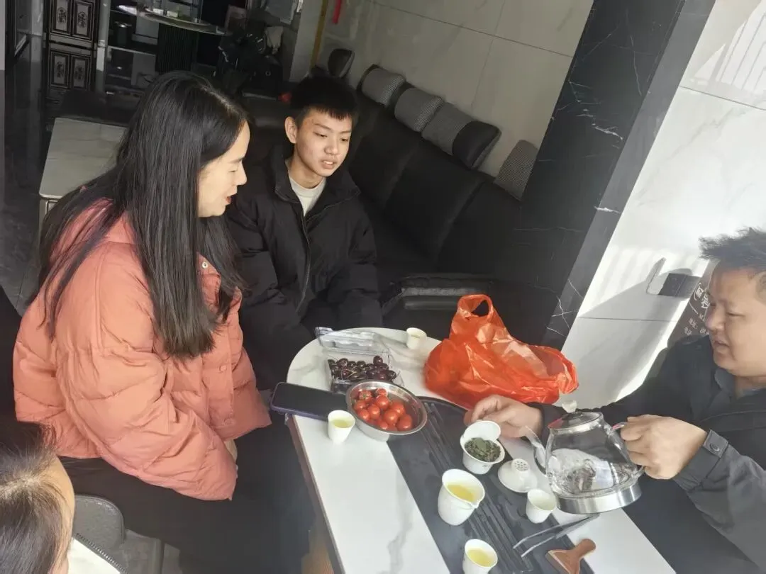 【家校同行】家校同心战百日 冬访送暖备中考 ——初三年段寒假家访活动纪实 第12张