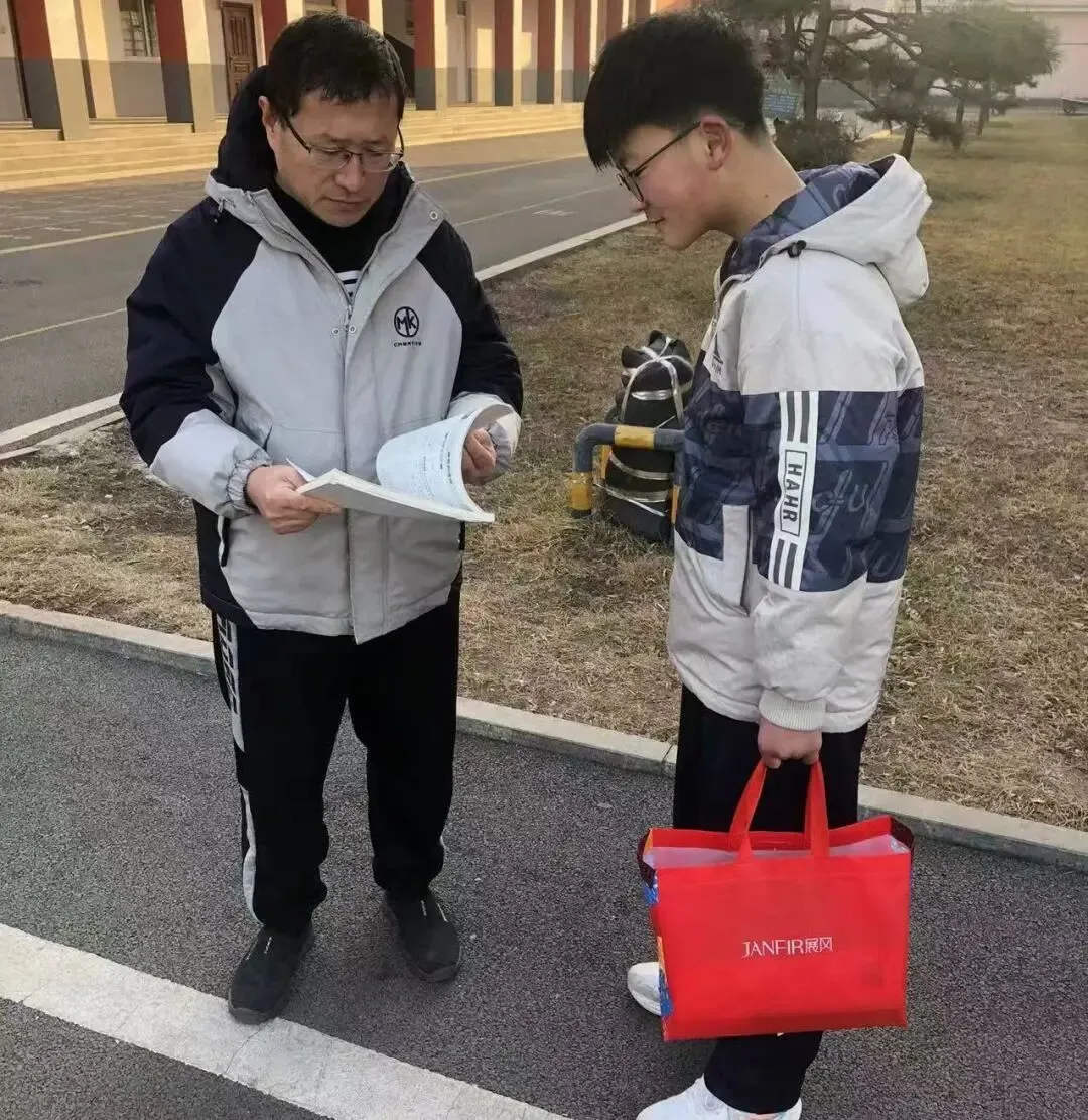 寒假家访行,情暖中考路——里辛初级中学九年级家访纪实 第14张