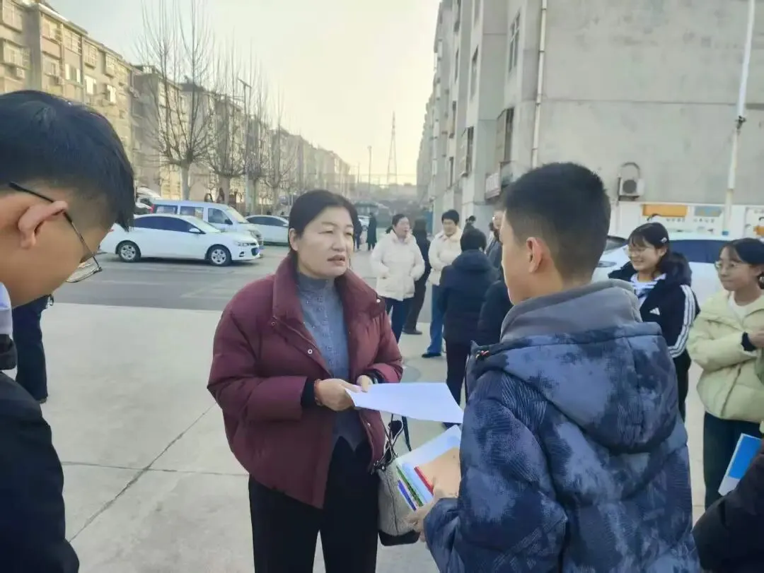 寒假家访行,情暖中考路——里辛初级中学九年级家访纪实 第17张