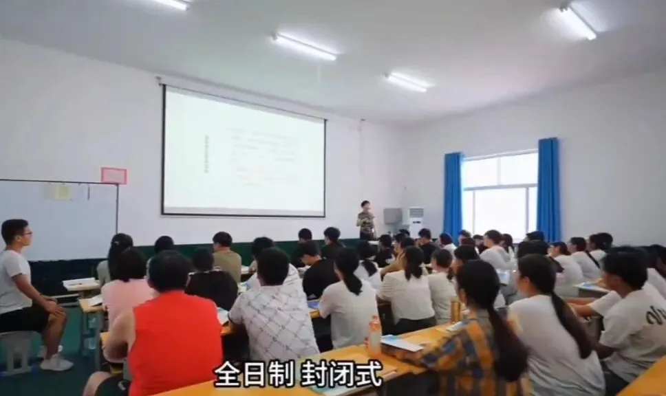 圆梦医学:中考后的另一条路(2026择校参考)焦作职工医学院中专部招生 第4张 圆梦医学:中考后的另一条路(2026择校参考)焦作职工医学院中专部招生 第4张
