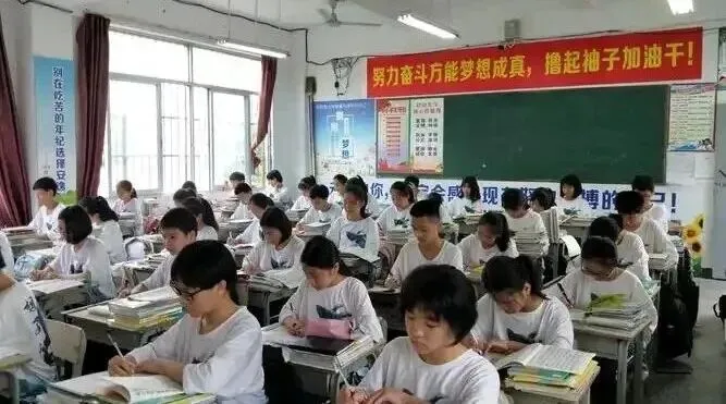 中考能考上重点高中的,都是这几类孩子!-第1张图片-四季读书网