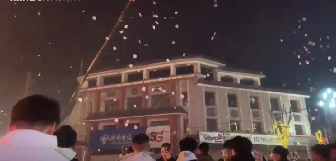 中考作文-第4张图片-四季读书网 中考作文-第4张图片-四季读书网
