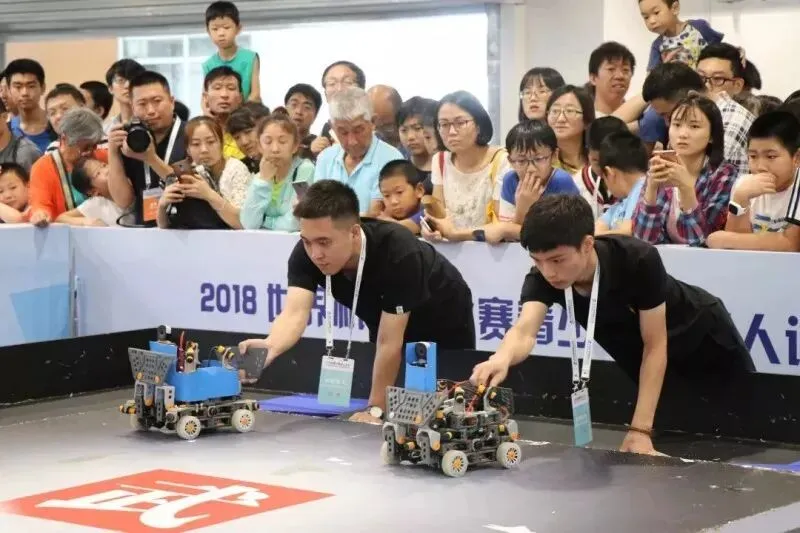 从中考辉煌到全人成长:科利华中学用科学与温度定义优质初中教育 第3张 从中考辉煌到全人成长:科利华中学用科学与温度定义优质初中教育 第3张