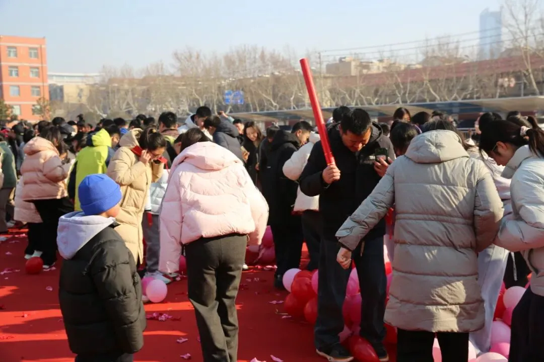 新海动态 | 马跃新程 逐梦中考——新海实验中学新春励志祈福活动圆满举行 第14张