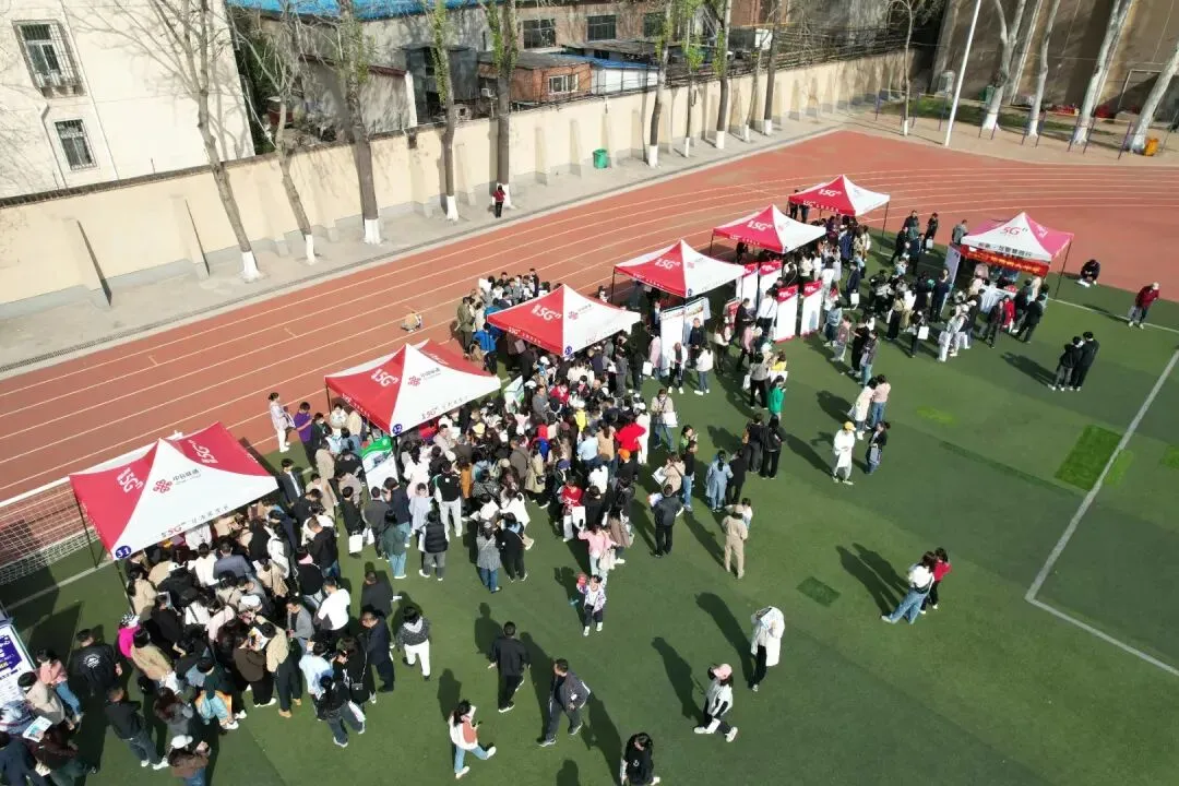 中考冲刺双响炮|学霸亲授提分秘籍,50+高中面对面,郑州家长的升学“定心丸”来啦! 第10张 中考冲刺双响炮|学霸亲授提分秘籍,50+高中面对面,郑州家长的升学“定心丸”来啦! 第10张