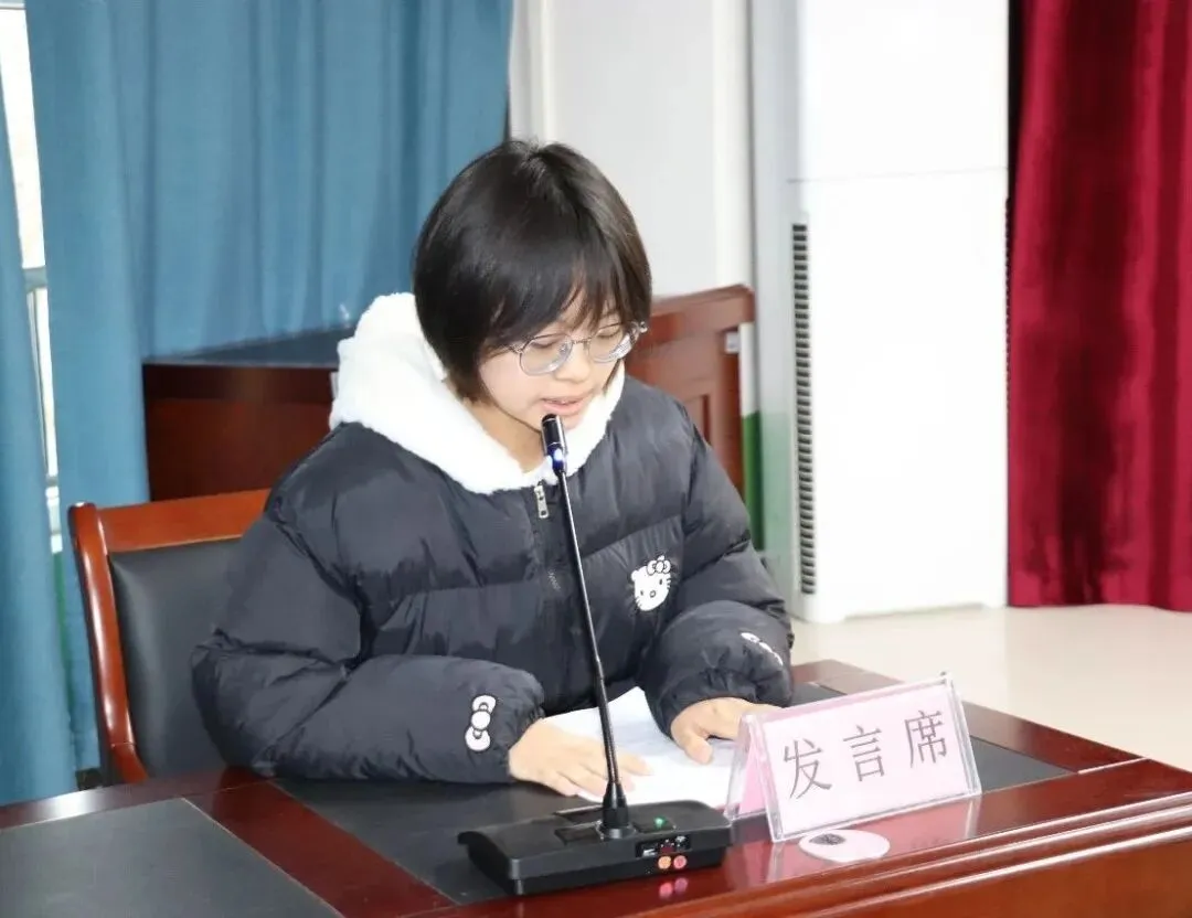 第五中学举办“薪火相传·筑梦中考”校友联谊会 第2张