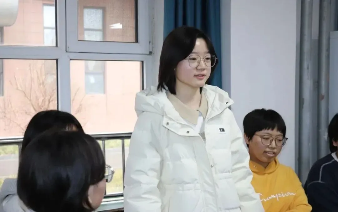 第五中学举办“薪火相传·筑梦中考”校友联谊会 第7张