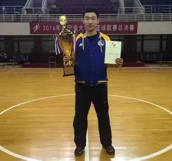 合鑫鸿冠篮球训练营——中考体育加试班限时优惠活动火热进行中……-第13张图片-四季读书网 合鑫鸿冠篮球训练营——中考体育加试班限时优惠活动火热进行中……-第13张图片-四季读书网