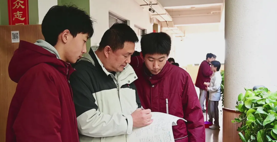 内强心智外铸学力 强国逐梦决胜中考|东辰聚星学校2026年初三动员大会 第8张