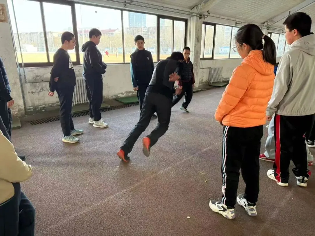 燕大燃燃中考体能训练营2026春季学期招生简章 第8张