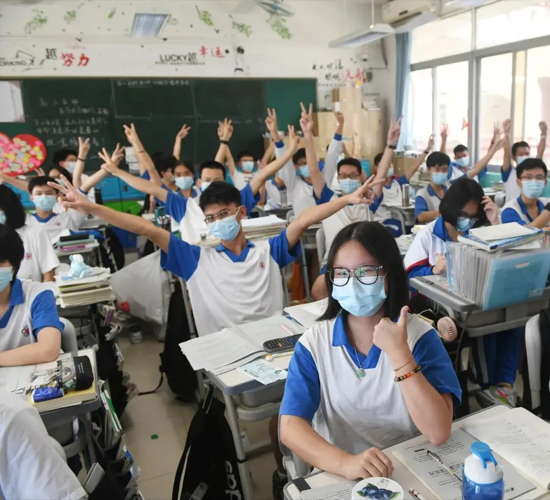 告别15岁定终身:中考铡刀要拆了? 第1张