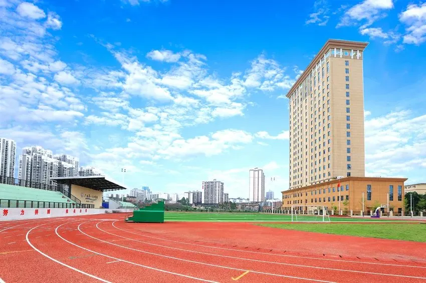 广西第一工业学校招生简章(预报名免中考成绩) 第8张