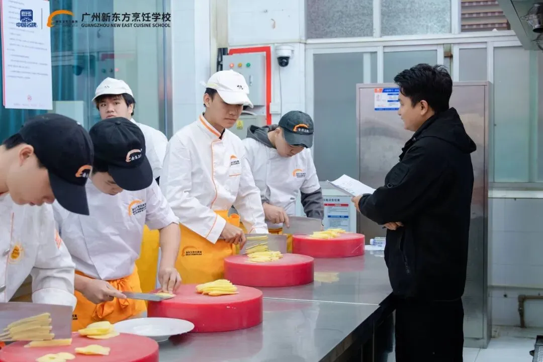 中考没把握、学不进去?家长别慌,职教这条路早规划早受益! 第15张