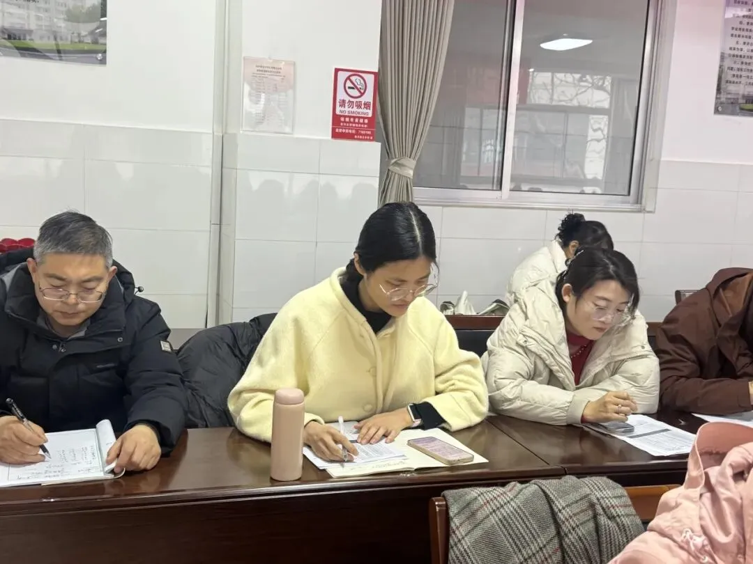 教学教研|精研细析备中考 奋楫笃行向未来 ——临沂第五中学2023级召开新学期年级工作会议 第12张