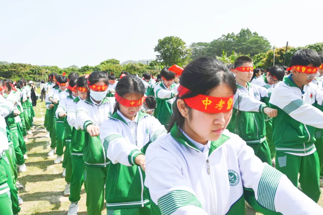 磨砺誓师扬斗志,励志扬帆冲中考—— 广州石化中学2024年初三百日誓师 第43张