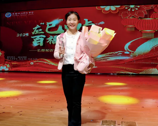 中考作文猜与练 | 戴金凤:发现生活的丰富多彩 第1张