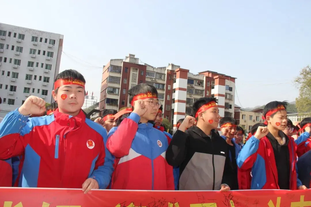 春启新程逐梦行 百日砺剑战中考 ——广元民盟烛光初级中学召开2026年春季开学典礼暨百日誓师大会 第74张