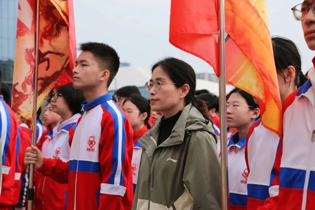 载梦想,赴荣光|我校2026届中考励志大会圆满举行! 第18张