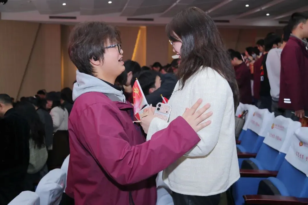 百日逐梦,决战中考——成都王府2026届初三中考百日誓师大会圆满举行 第13张 百日逐梦,决战中考——成都王府2026届初三中考百日誓师大会圆满举行 第13张